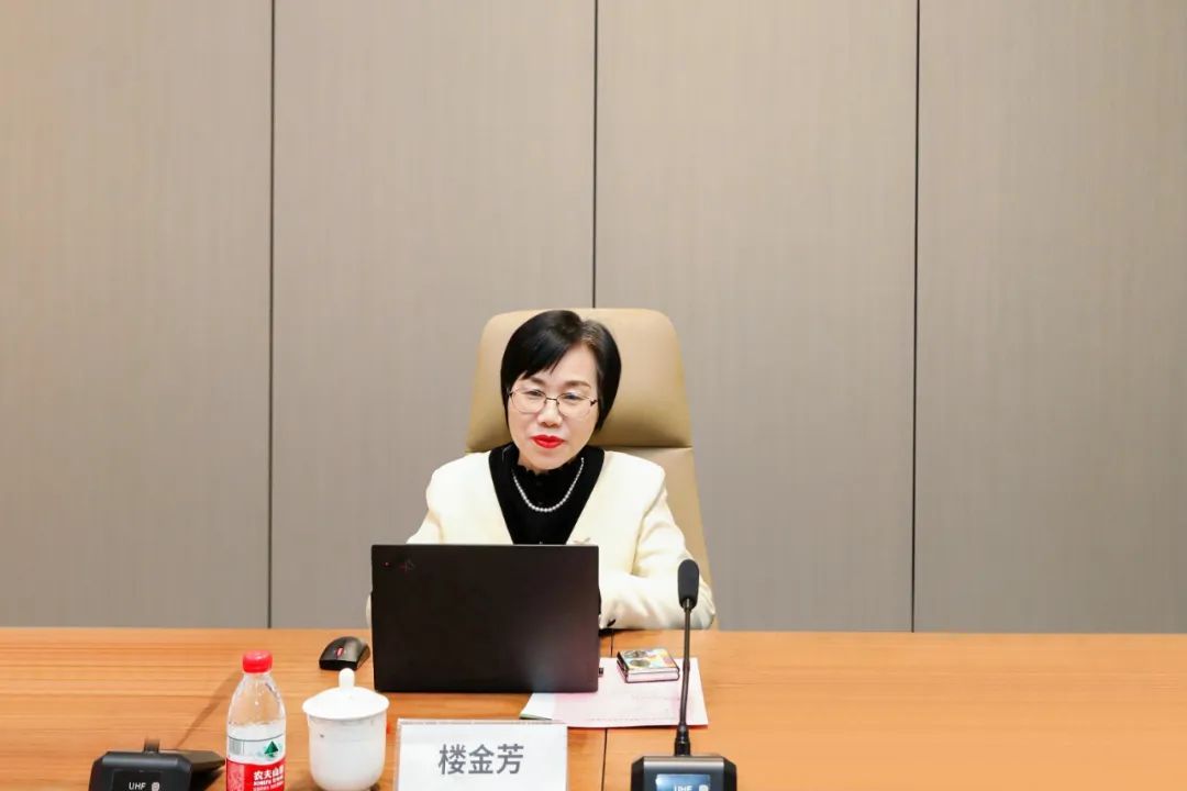 1737094584714461HqHP.jpg 91d5daedd57aacdf01ca9d41b2494c91.jpg