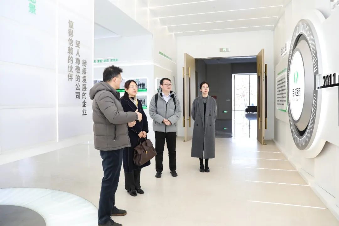 1737441974951590Myac.jpg c1bcb513c2ee5a78085e35f425a6951d.jpg